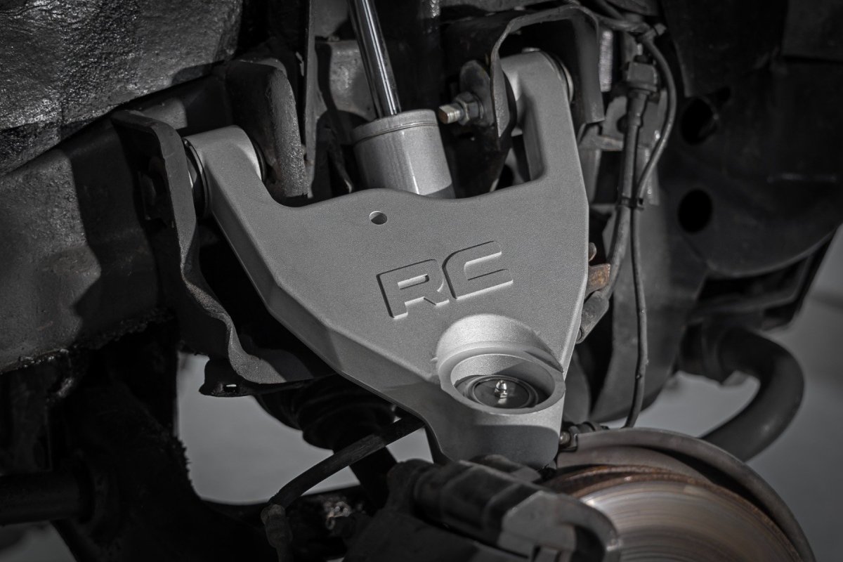 GMC Sonoma Suspension Lift Kit - Rough Country - Forged Upper Control Arms | 2.5